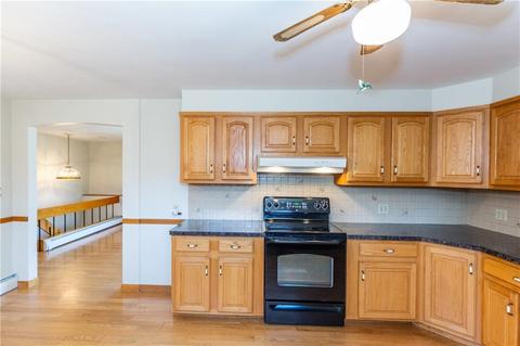 260 Beacon Ave, Woonsocket, RI 02895 photo 12