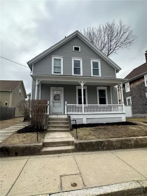 236 Bernice Ave, Woonsocket, RI 02895 photo 1