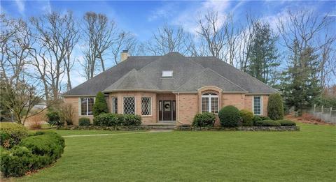 19 Andersen Ct, Westerly, RI 02891 photo 2