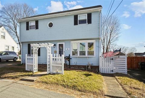 40 Harrison St, Cumberland, RI 02864