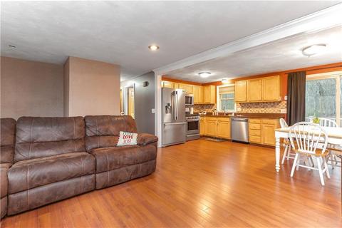 7 Jade Rd, Coventry, RI 02816 photo 12