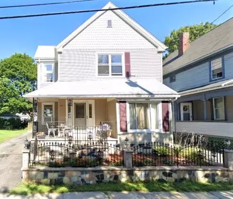40 Anthony St, East Providence, RI 02914