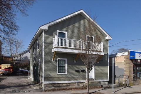 848 Dexter St, Central Falls, RI 02863