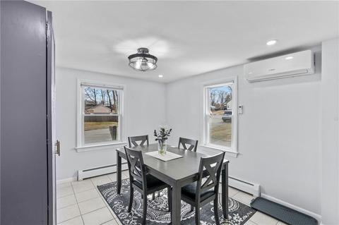 123 Macarthur Blvd, Coventry, RI 02816 photo 8