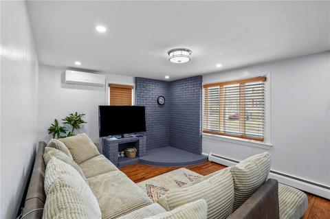 123 Macarthur Blvd, Coventry, RI 02816 photo 12