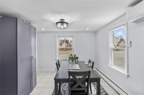 123 Macarthur Blvd, Coventry, RI 02816 photo 9