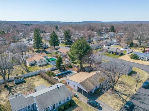 135 Patton Rd, Woonsocket, RI 02895 photo 11