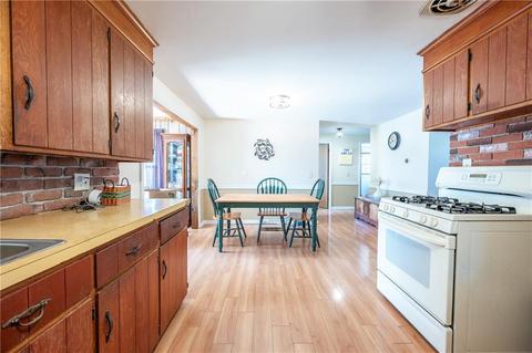 135 Patton Rd, Woonsocket, RI 02895 photo 6