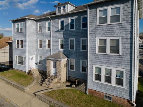 112 Loring St, Woonsocket, RI 02895 photo 1