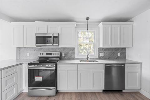 16 Home Ave, Warwick, RI 02889 photo 3