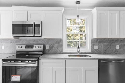 16 Home Ave, Warwick, RI 02889 photo 4