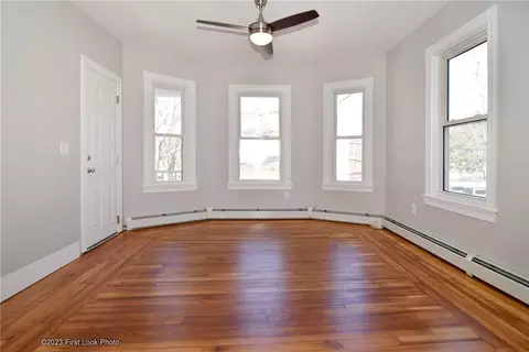 84 Asylum St, Woonsocket, RI 02895 photo 9