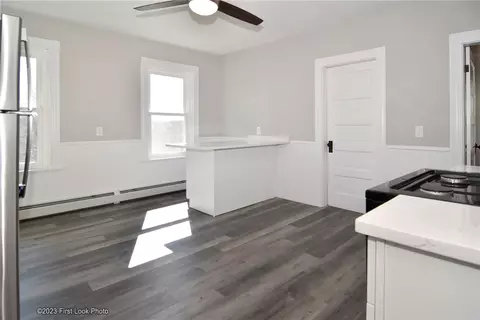 84 Asylum St, Woonsocket, RI 02895 photo 4