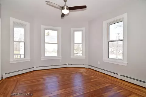 84 Asylum St, Woonsocket, RI 02895 photo 10