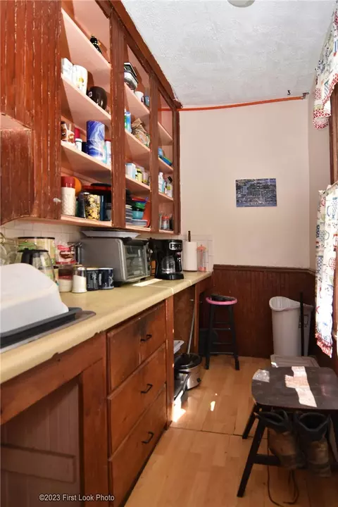 84 Asylum St, Woonsocket, RI 02895 photo 26
