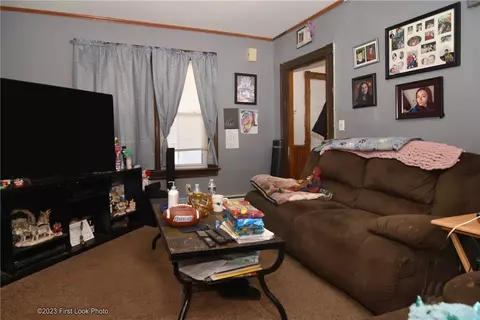 84 Asylum St, Woonsocket, RI 02895 photo 27