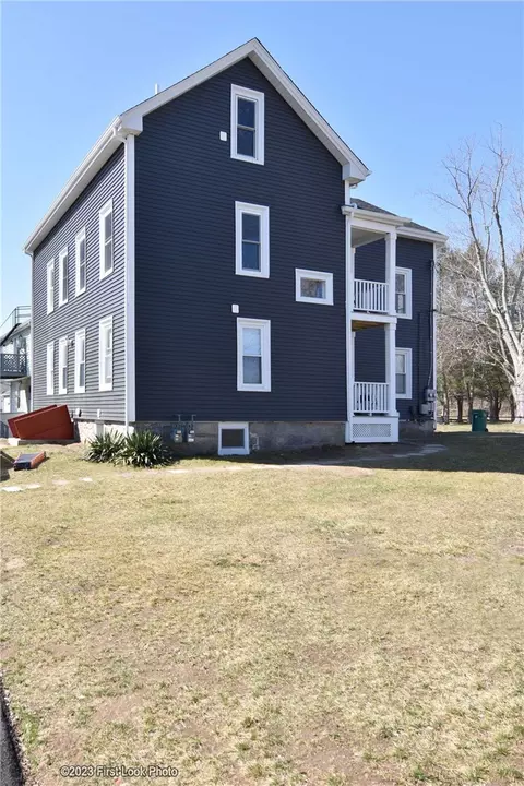 84 Asylum St, Woonsocket, RI 02895 photo 43