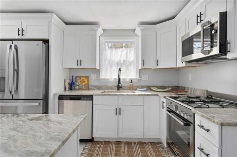 200 Smith St, Warwick, RI 02886 photo 6