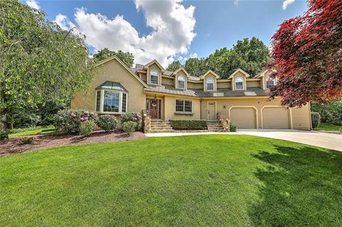3 Monarch Way, Lincoln, RI 02865