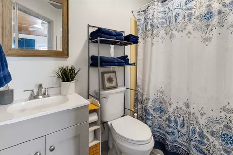 27 Wilcox St, Warwick, RI 02889 photo 12