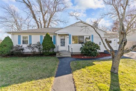100 Lockhaven Rd, Warwick, RI 02889 photo 1