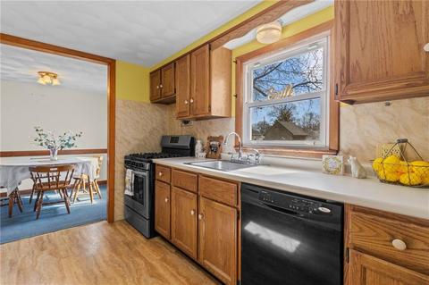 100 Lockhaven Rd, Warwick, RI 02889 photo 17