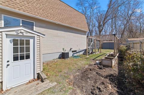 4 Glendale Ave, Warwick, RI 02889 photo 25