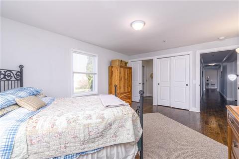 27 Nichols Ln, Westerly, RI 02891 photo 39