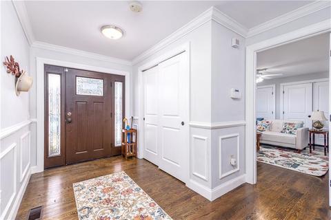 27 Nichols Ln, Westerly, RI 02891 photo 7