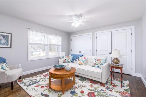 27 Nichols Ln, Westerly, RI 02891 photo 11