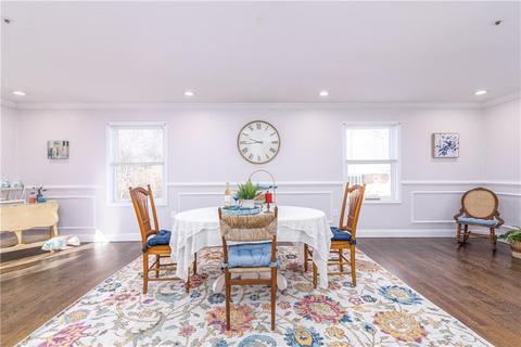 27 Nichols Ln, Westerly, RI 02891 photo 12