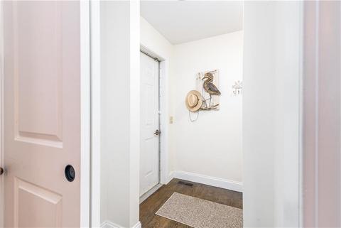 27 Nichols Ln, Westerly, RI 02891 photo 40