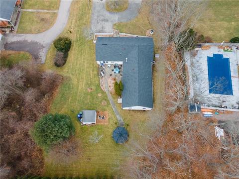 27 Nichols Ln, Westerly, RI 02891 photo 1