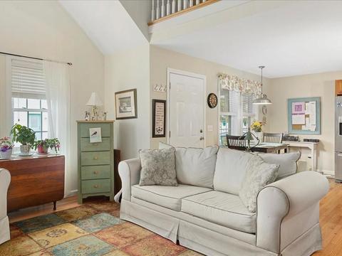 14 Covington Ct, Westerly, RI 02891 photo 10