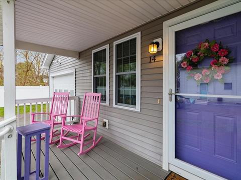 14 Covington Ct, Westerly, RI 02891 photo 4