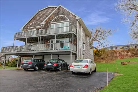 6 Moonlight Dr #B, Westerly, RI 02891 photo 2