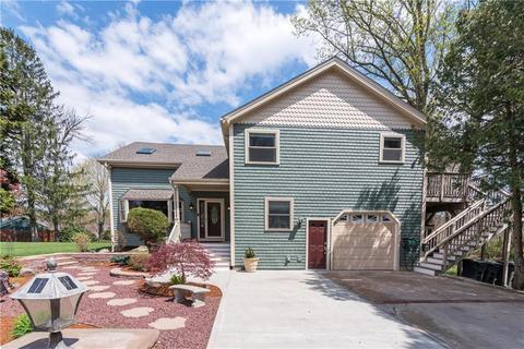 495 Waites Corner Rd, South Kingstown, RI 02892
