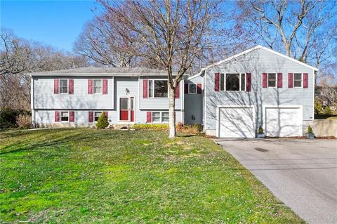 11 Robin Way, Westerly, RI 02891