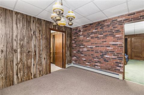 907 Park Ave, Woonsocket, RI 02895 photo 17