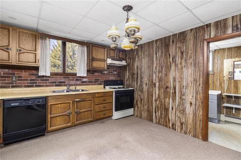 907 Park Ave, Woonsocket, RI 02895 photo 10