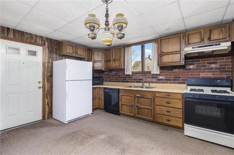907 Park Ave, Woonsocket, RI 02895 photo 12