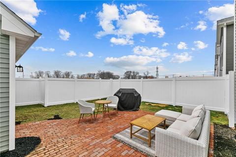 157 Graystone St, Warwick, RI 02886 photo 44
