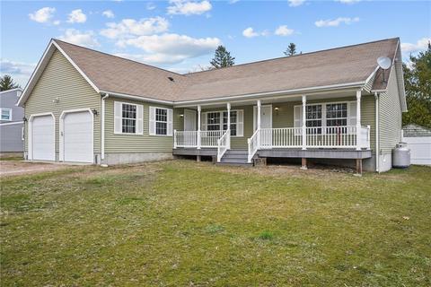 3 Doreen Dr, Westerly, RI 02891 photo 1