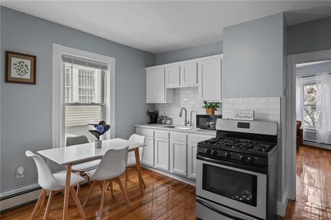 32 Eudora St, Providence, RI 02903 photo 4