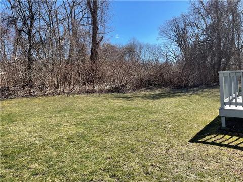 400 Commonwealth Ave #9, Warwick, RI 02886 photo 3