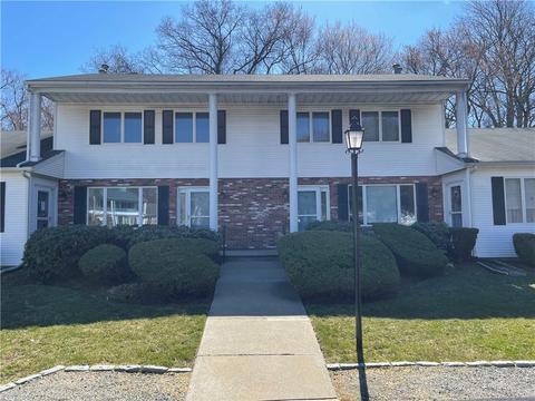 400 Commonwealth Ave #9, Warwick, RI 02886 photo 2