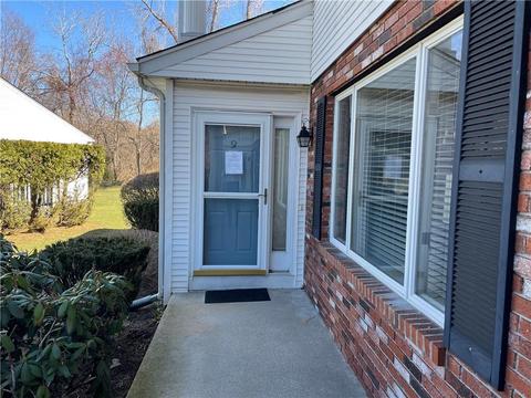 400 Commonwealth Ave #9, Warwick, RI 02886 photo 7