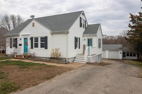 16 Harrison Ave, Westerly, RI 02891 photo 2