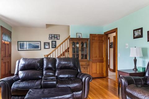 16 Harrison Ave, Westerly, RI 02891 photo 13