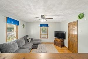 331 Olive St, Woonsocket, RI 02895 photo 15